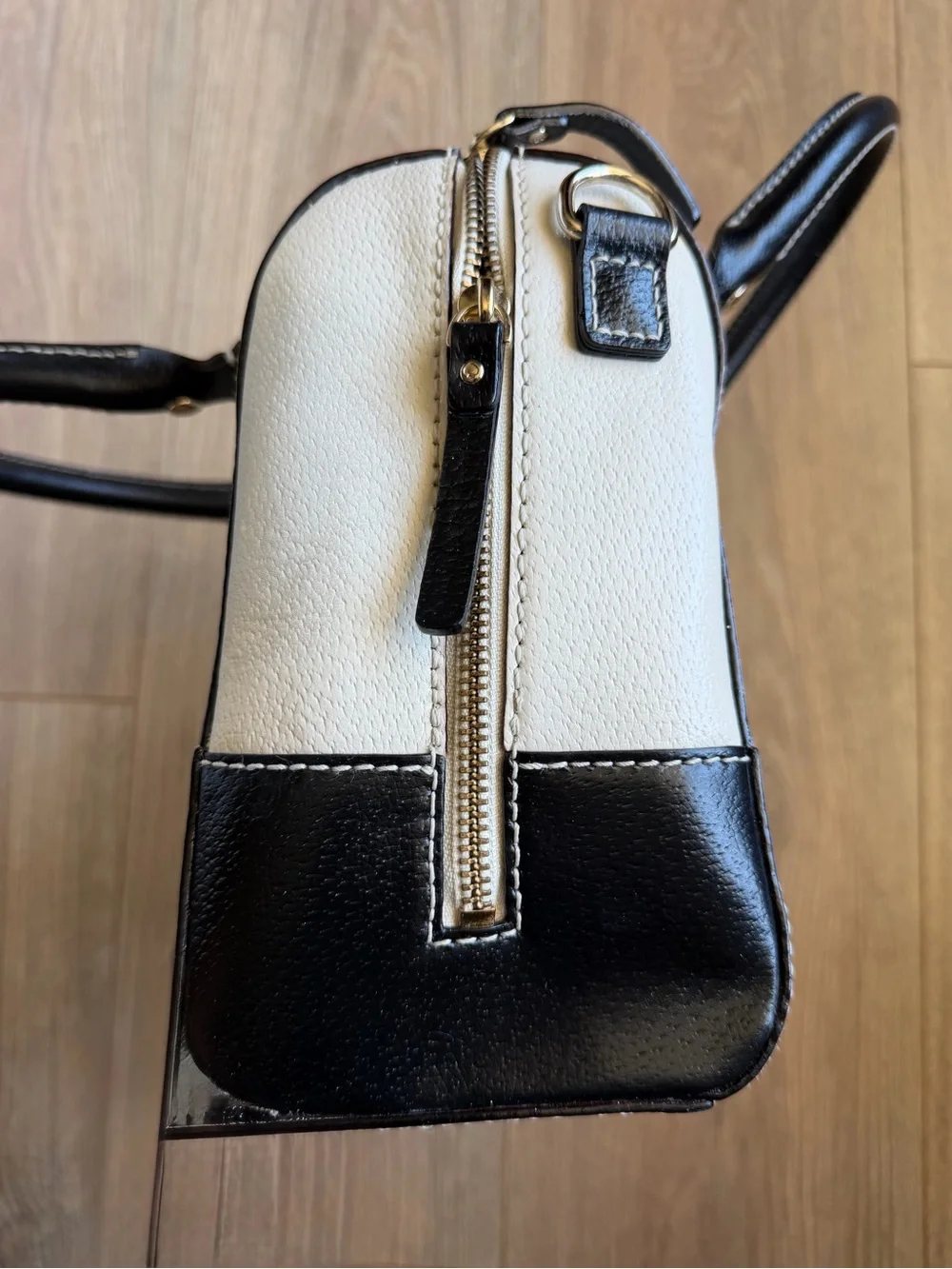 kate spade Black and White Leather Two-Tone Satchel ***see flaws***